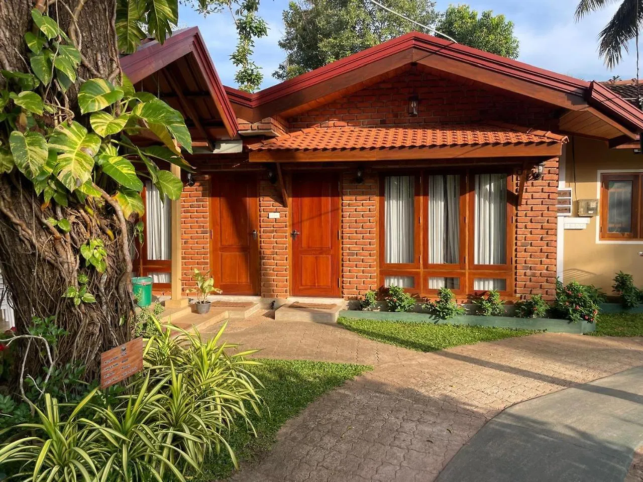 Villa Shade Негомбо