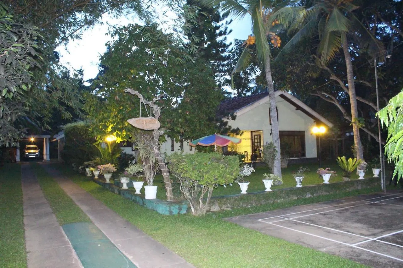 Villa Shade Негомбо