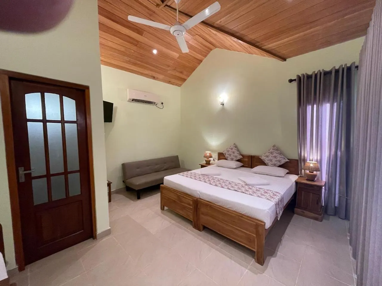 Villa Shade Negombo Sri Lanka