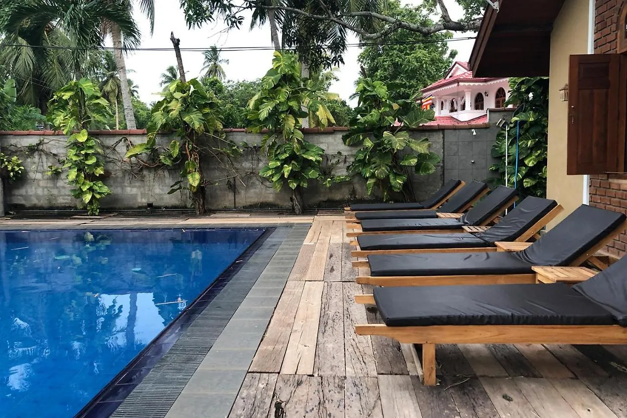 Villa Shade Negombo 0*,
