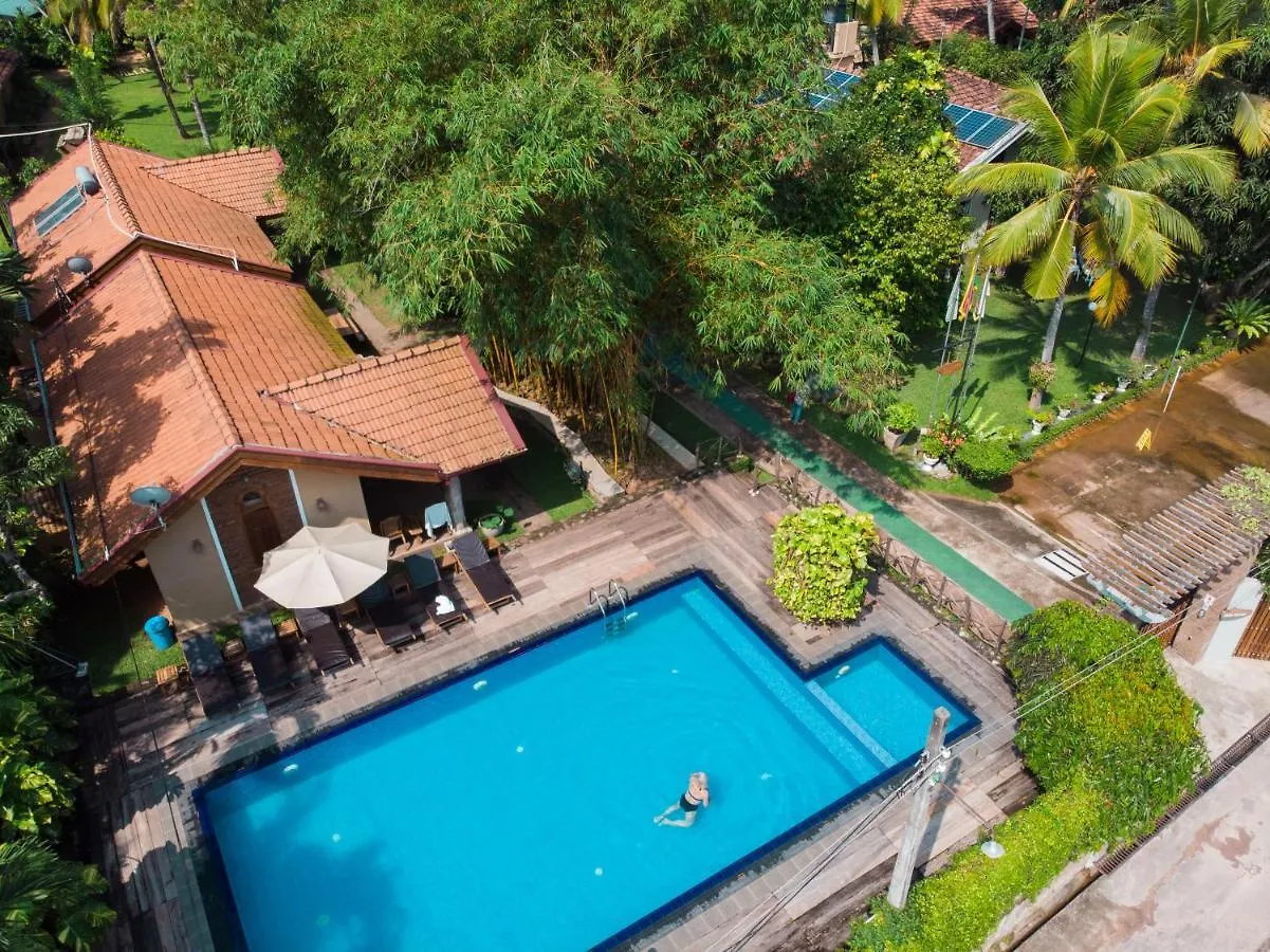 Villa Shade Negombo